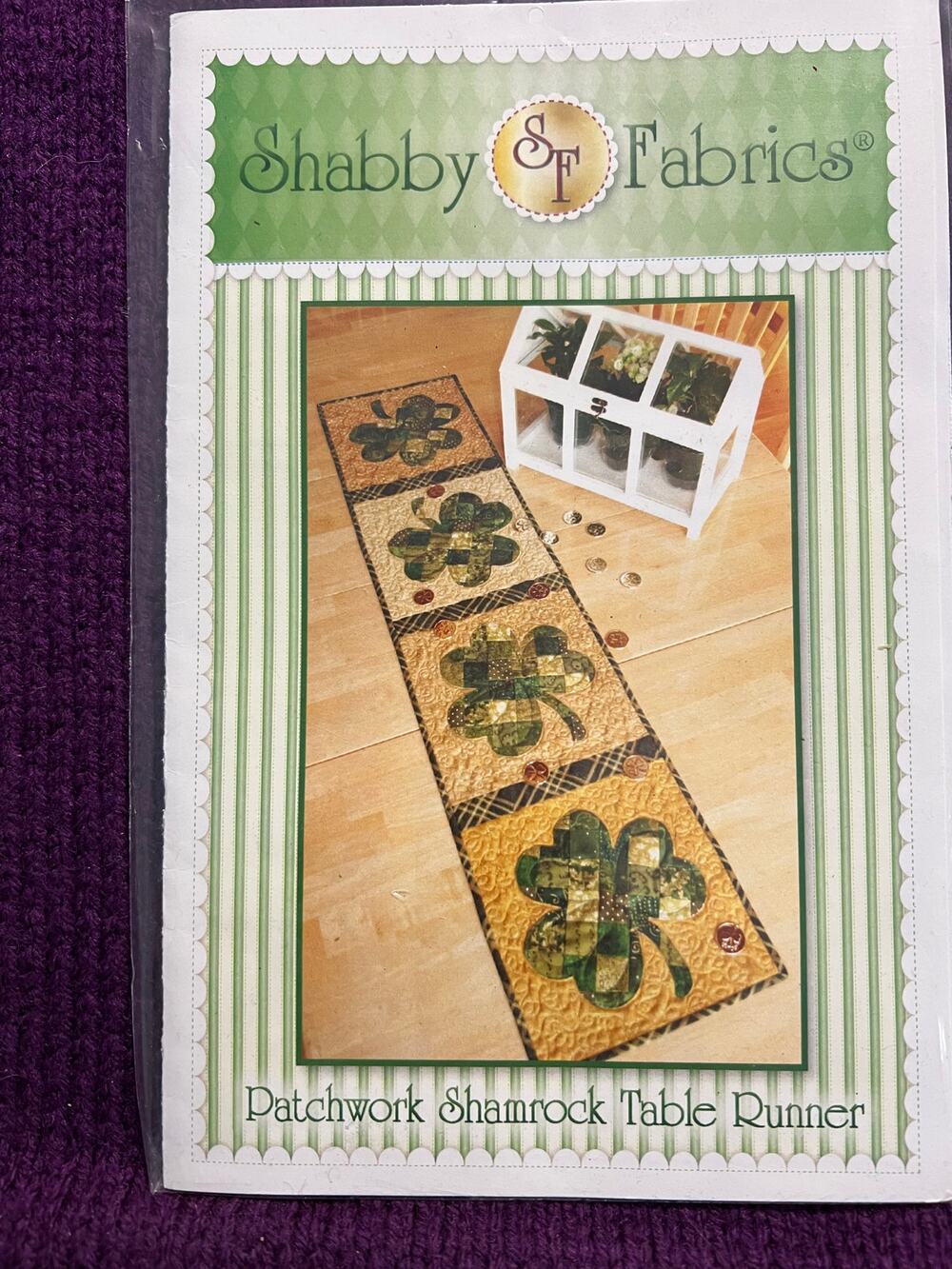vintage blessings Quilt Sewing pattern shamrock table runner